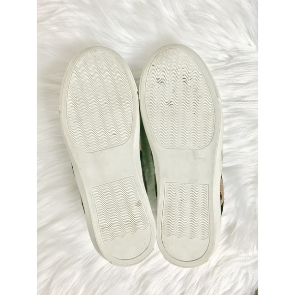 Steve Madden Leopard Pony Hair Slide On Loafers - Picture 5 of 5